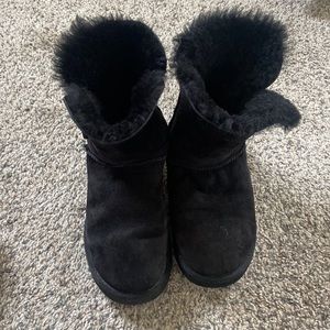 UGG Bailey button boots in black